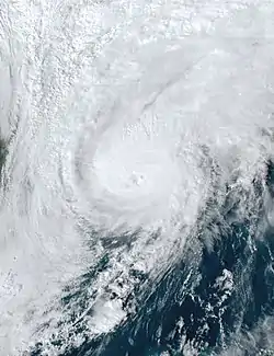 Zeta le 28 octobre à 20 h 16 UTC à son pic touchant la côte de la Louisiane.