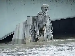 La crue de juin 2016 : l'eau atteint 6,05&nbsp;m.