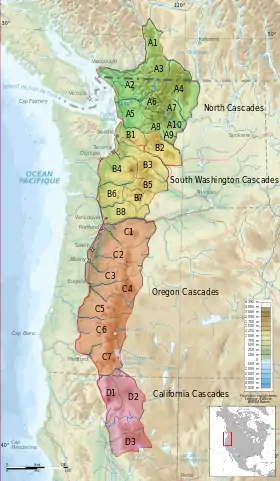 Carte des subdivisions de la chaîne des Cascades avec les monts Wenatchee en B2.